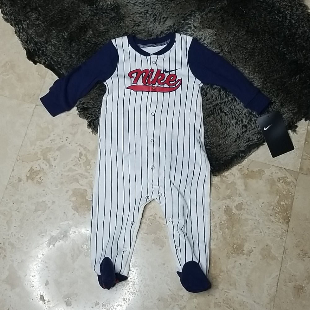 NIKE 6M Baseball Footie Onezie